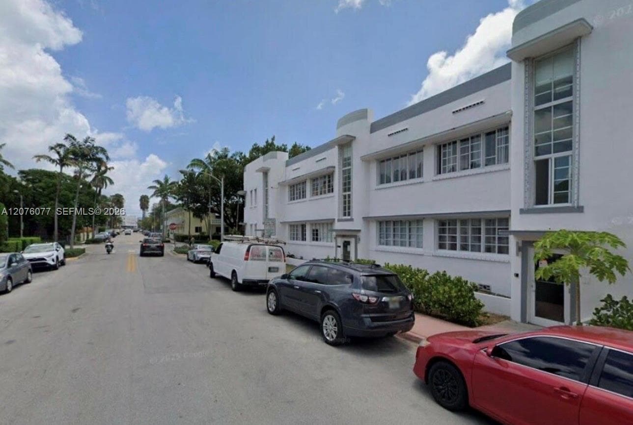810 7th St # 106, Miami Beach, FL 33139