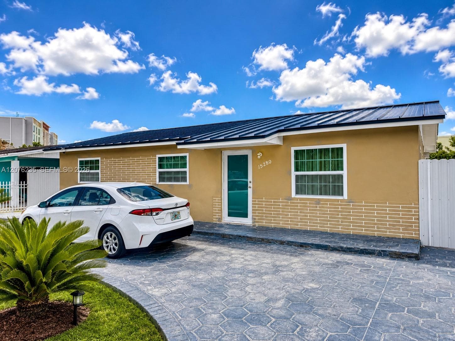 15280 SW 308th St, Homestead, FL 33033