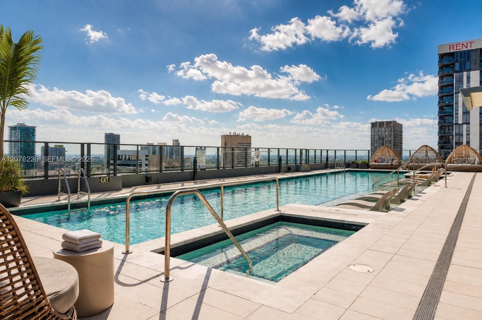 121 NE 5th St # 3712, Miami, FL 33132
