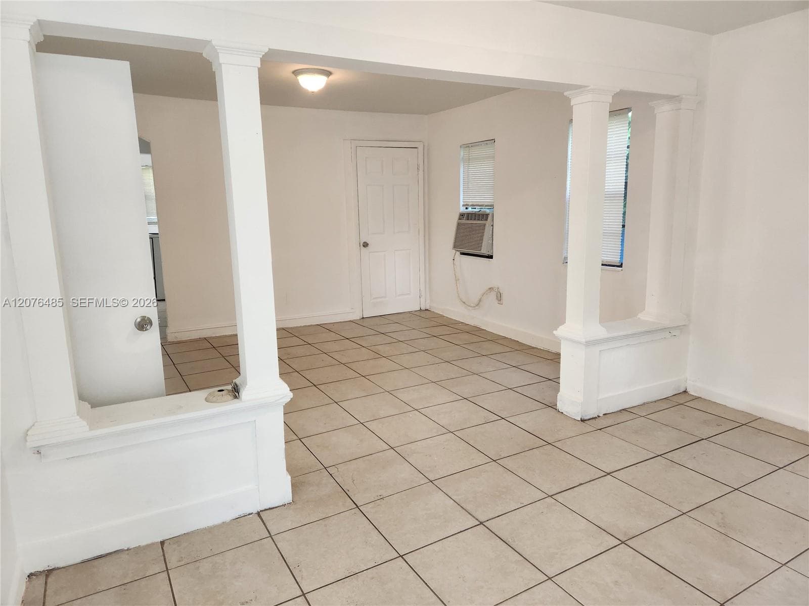 2129 NW 44th St # 2129, Miami, FL 33142