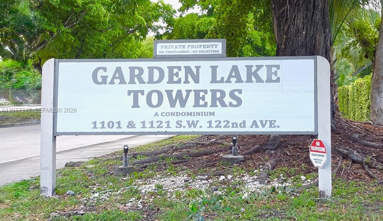 1121 SW 122nd Ave # 107-2, Miami, FL 33184