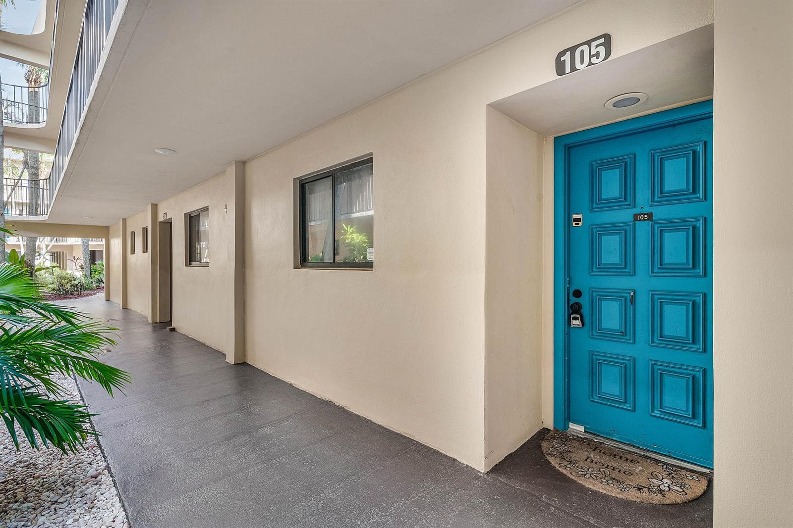 5190 LAS VERDES Circle # 105, Delray Beach, FL 33484