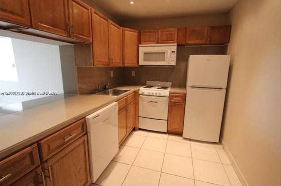 5775 W 20th Ave # 406, Hialeah, FL 33012