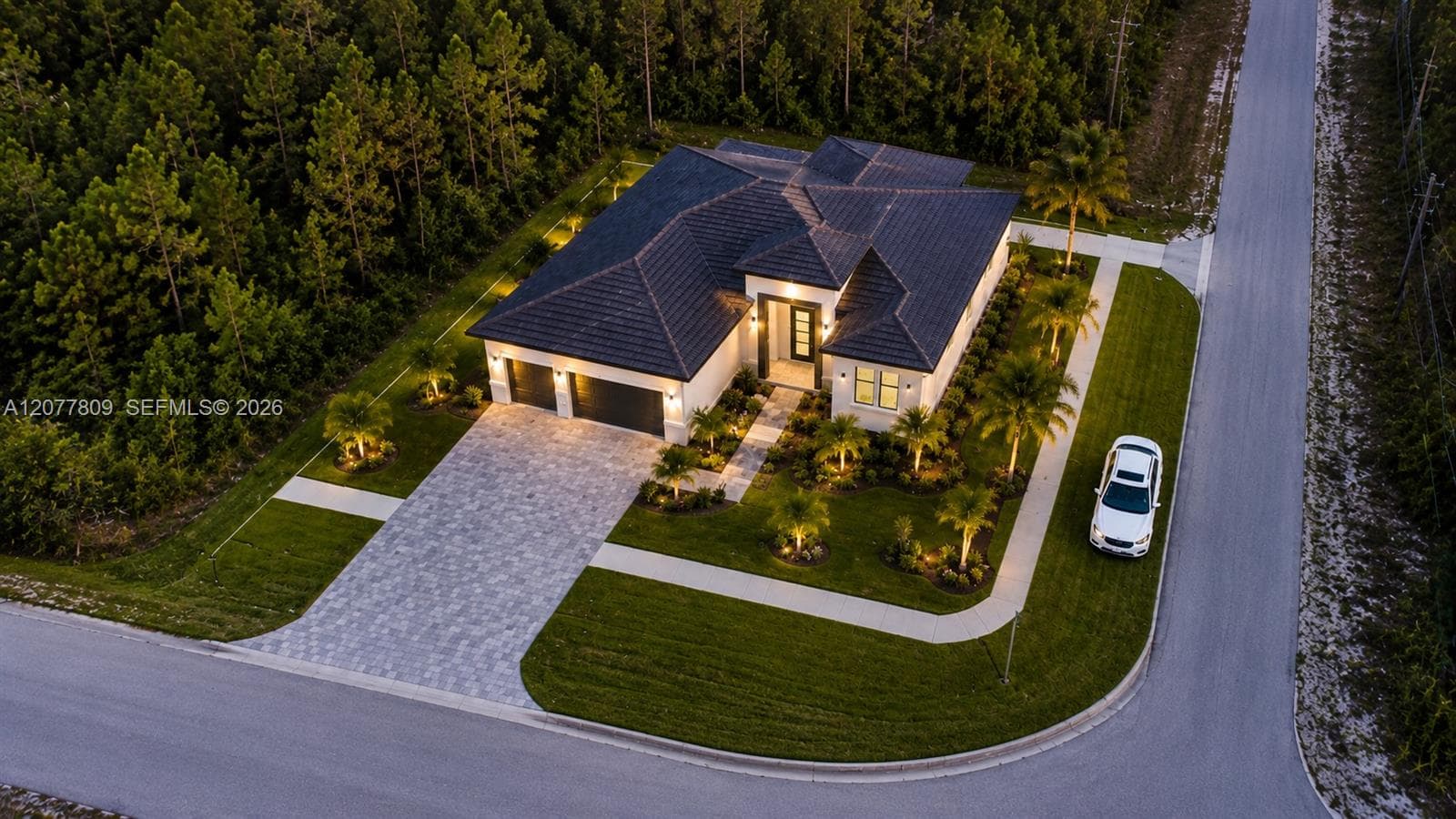 3007 E 10th St, Lehigh Acres, FL 33972