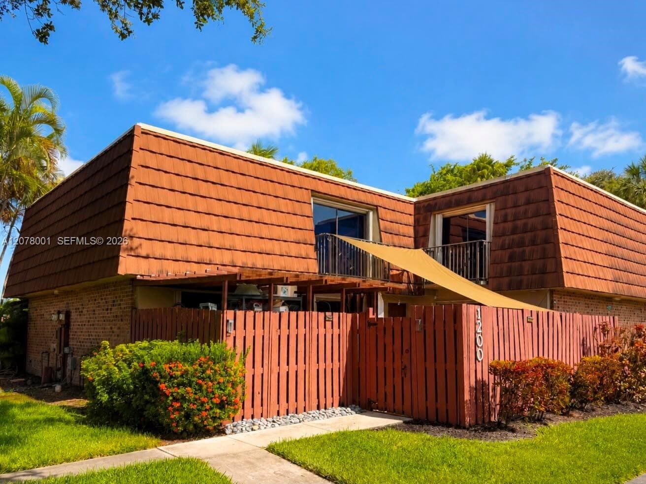 1200 SW 118th Ter # 1200, Davie, FL 33325