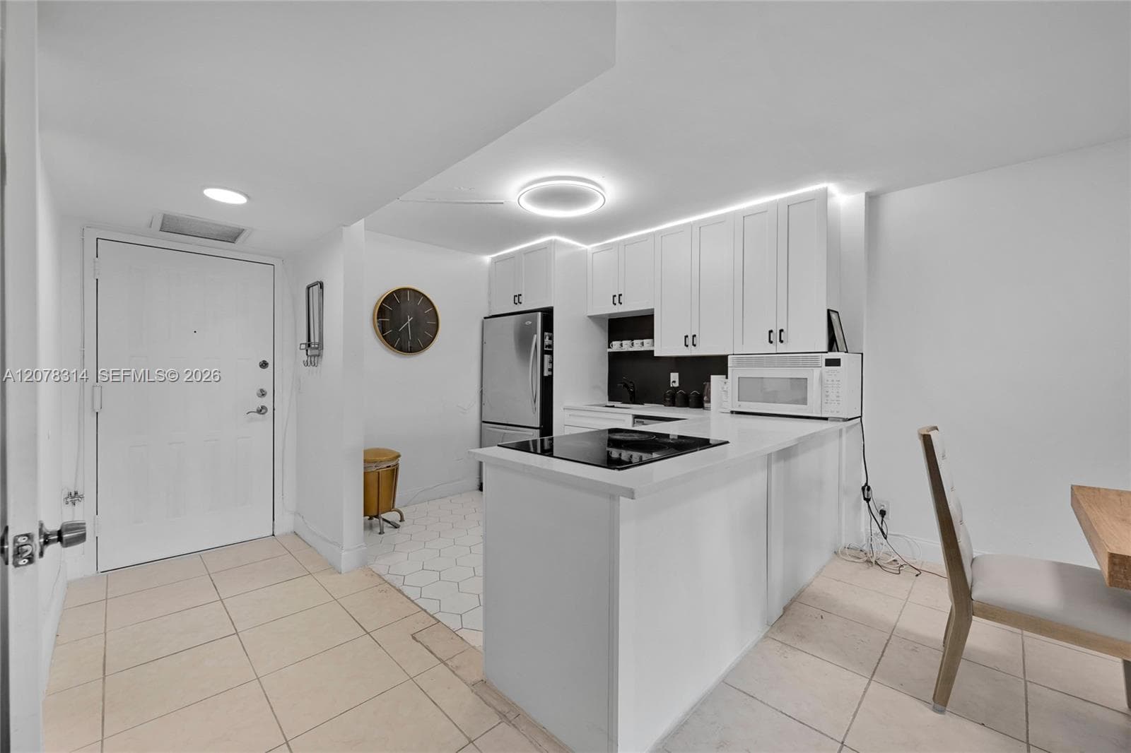 400 Leslie Dr # 605, Hallandale Beach, FL 33009