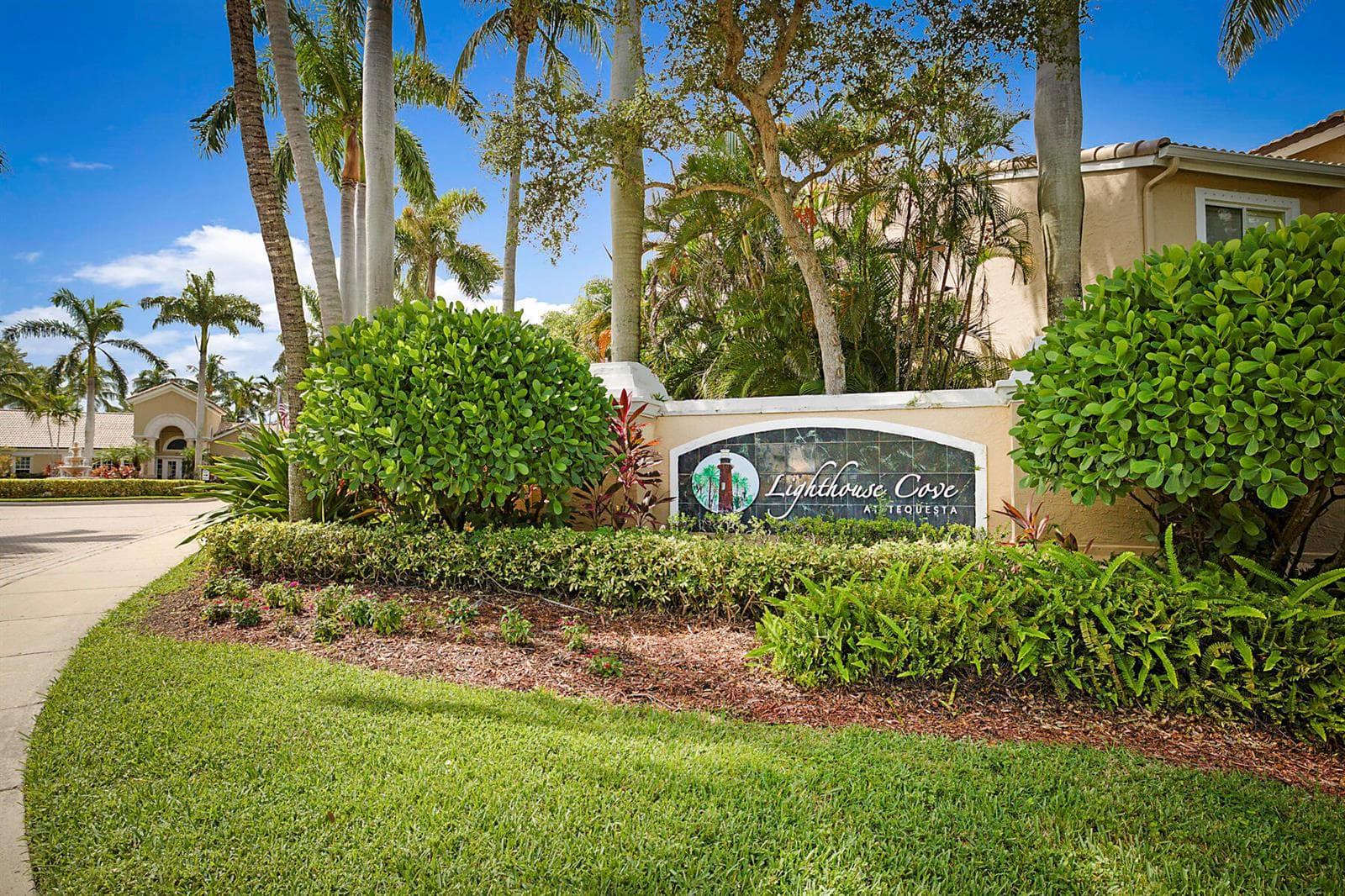 272 VILLAGE Boulevard # 7212, Tequesta, FL 33469