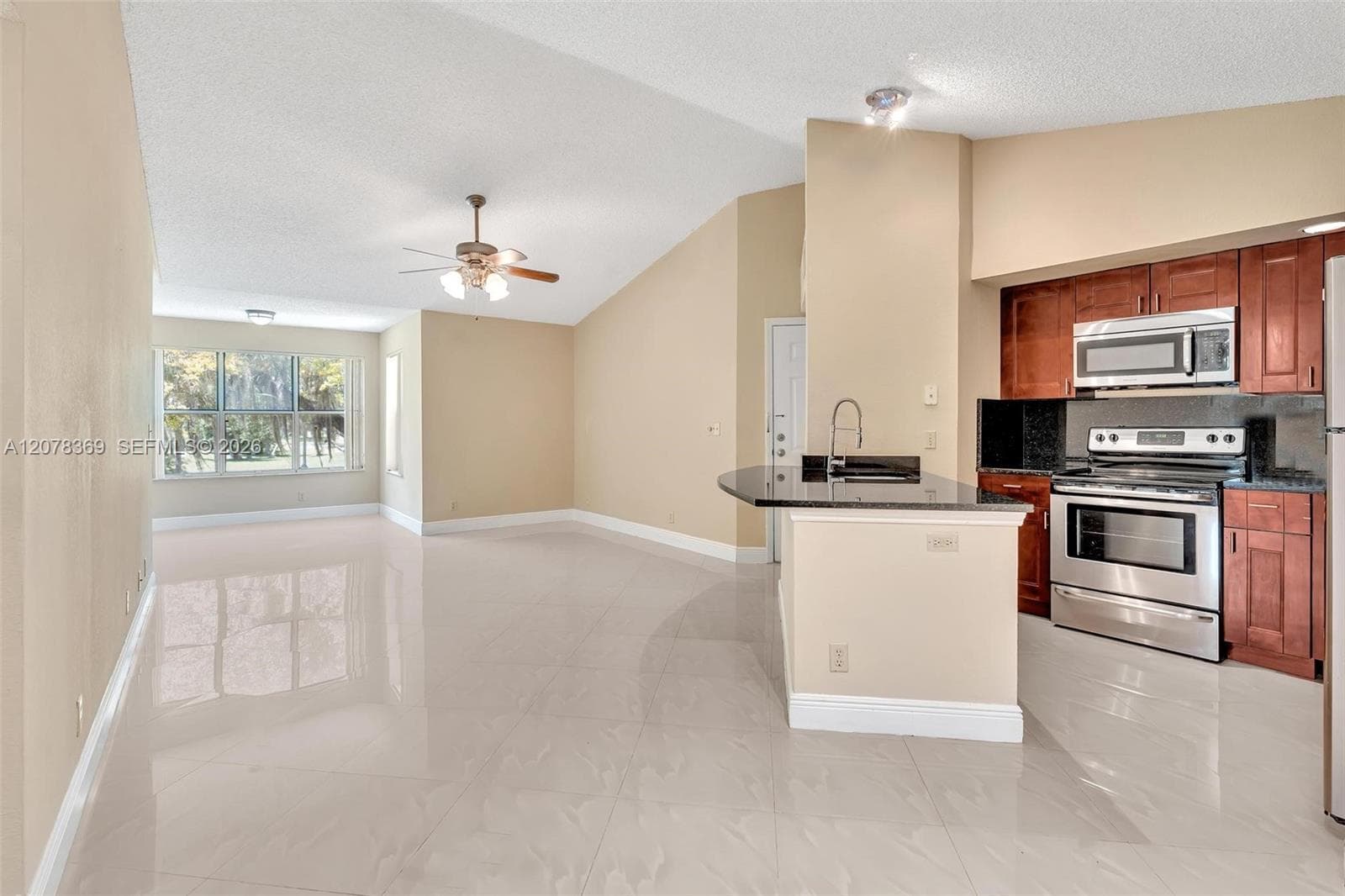 3370 Pinewalk Dr N # 1222, Margate, FL 33063