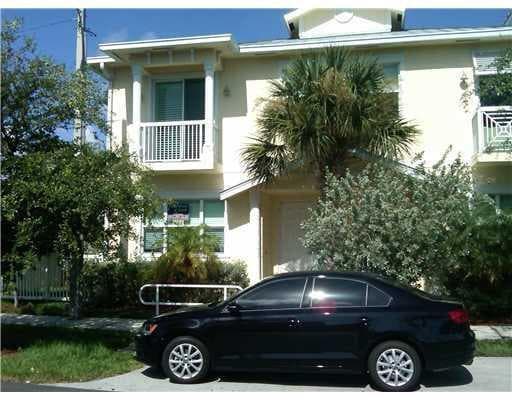 29 NE 24TH Avenue # 29, Pompano Beach, FL 33062