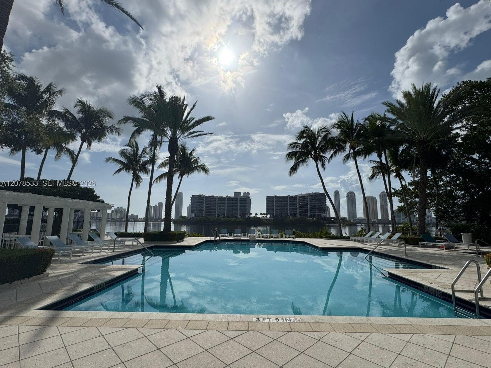 3235 NE 184th St # 11103, Aventura, FL 33160