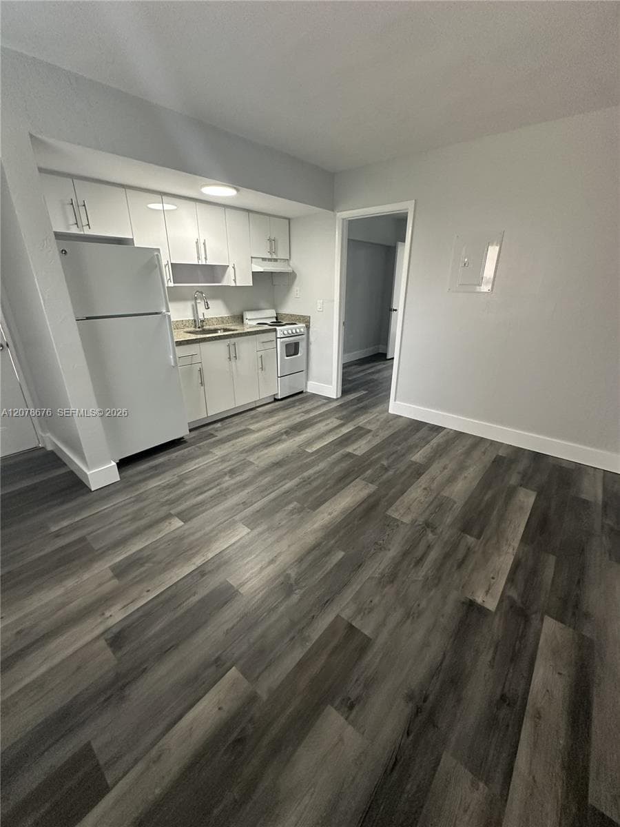 1208 Salzedo St # 26, Coral Gables, FL 33134