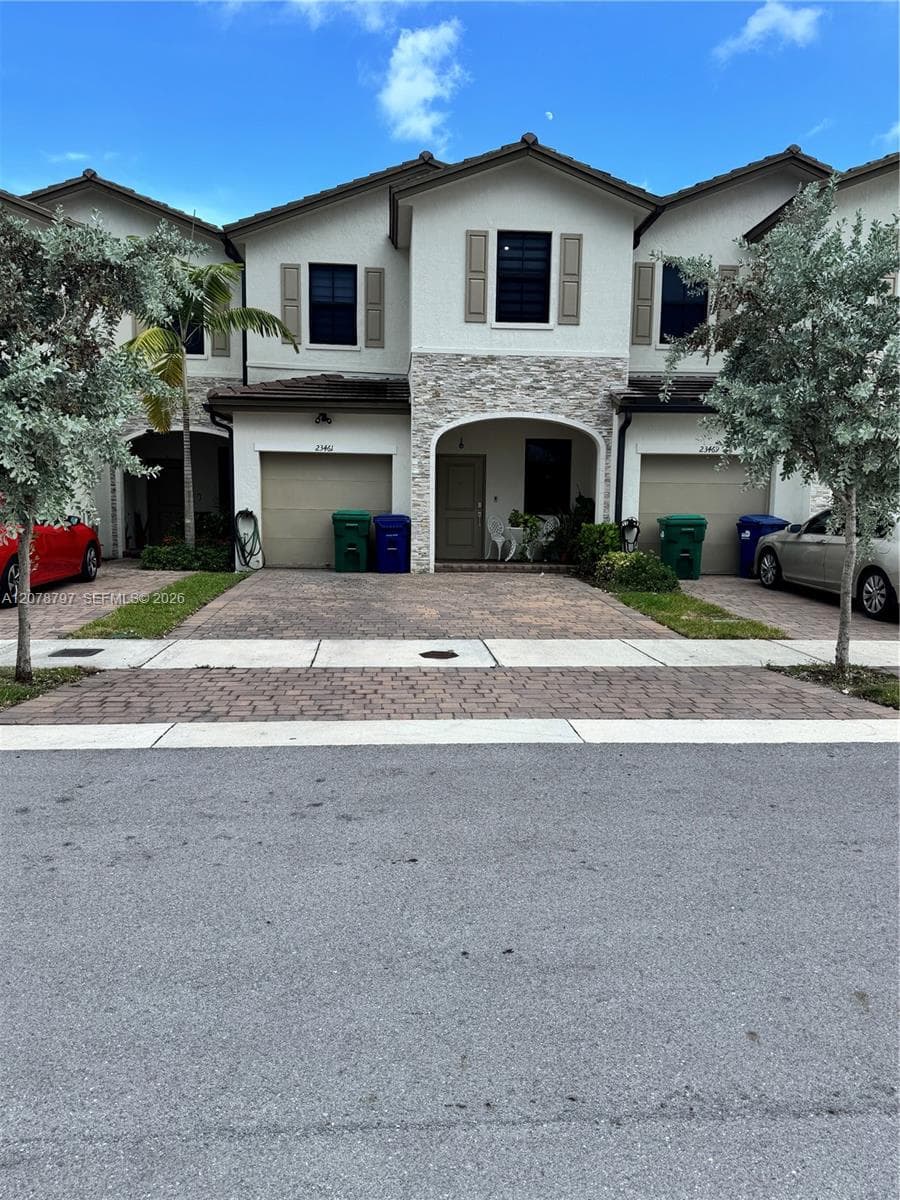 23461 SW 129th Pl, Homestead, FL 33032