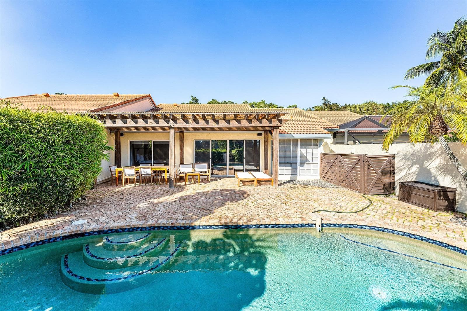 2312 Las Casitas Drive, Wellington, FL 33414