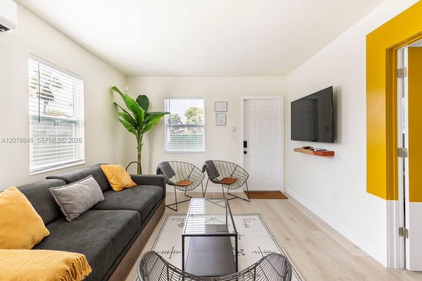 1332 NE 5th Ave # 1, Fort Lauderdale, FL 33304