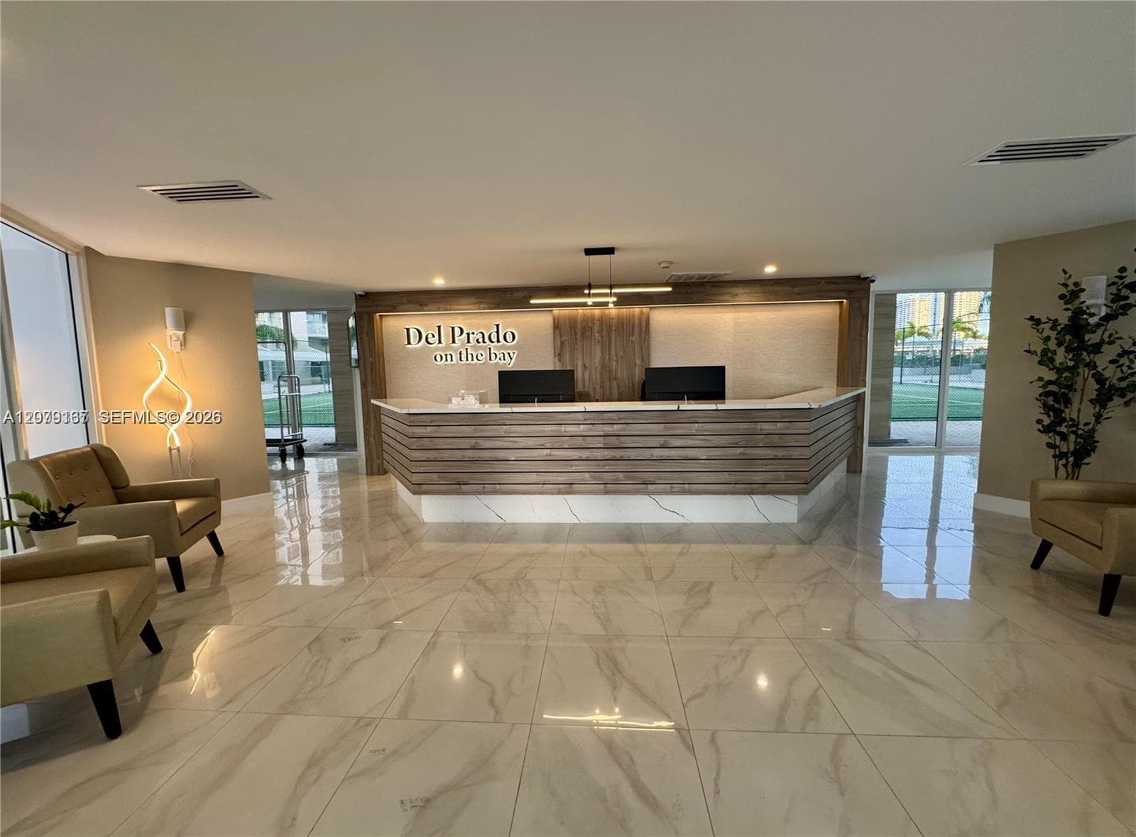 18011 Biscayne Blvd # 1203, Aventura, FL 33160
