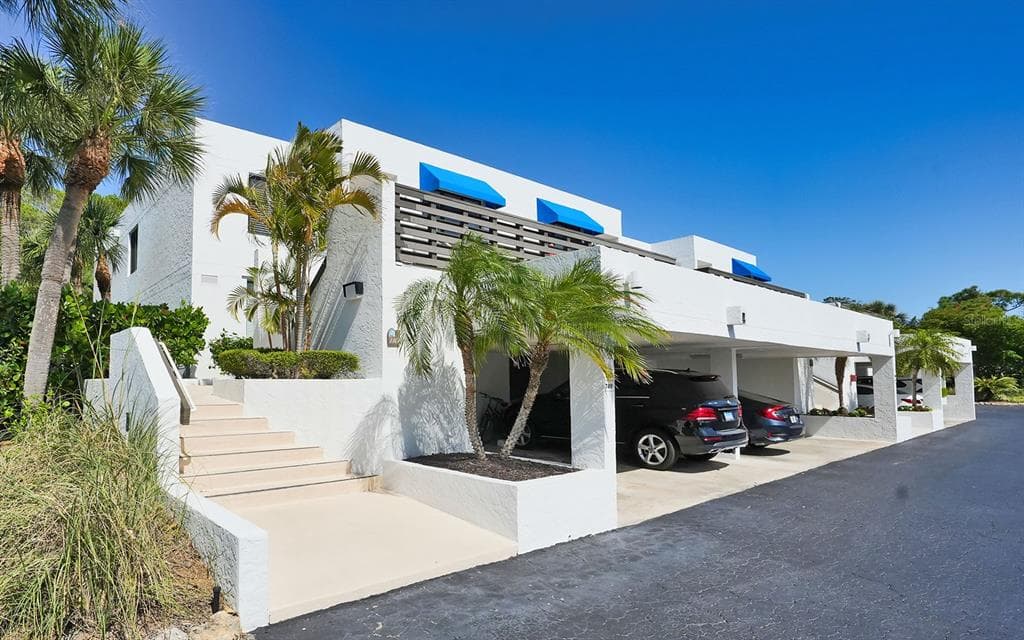 750 BAYPORT WAY # 750, LONGBOAT KEY, FL 34228