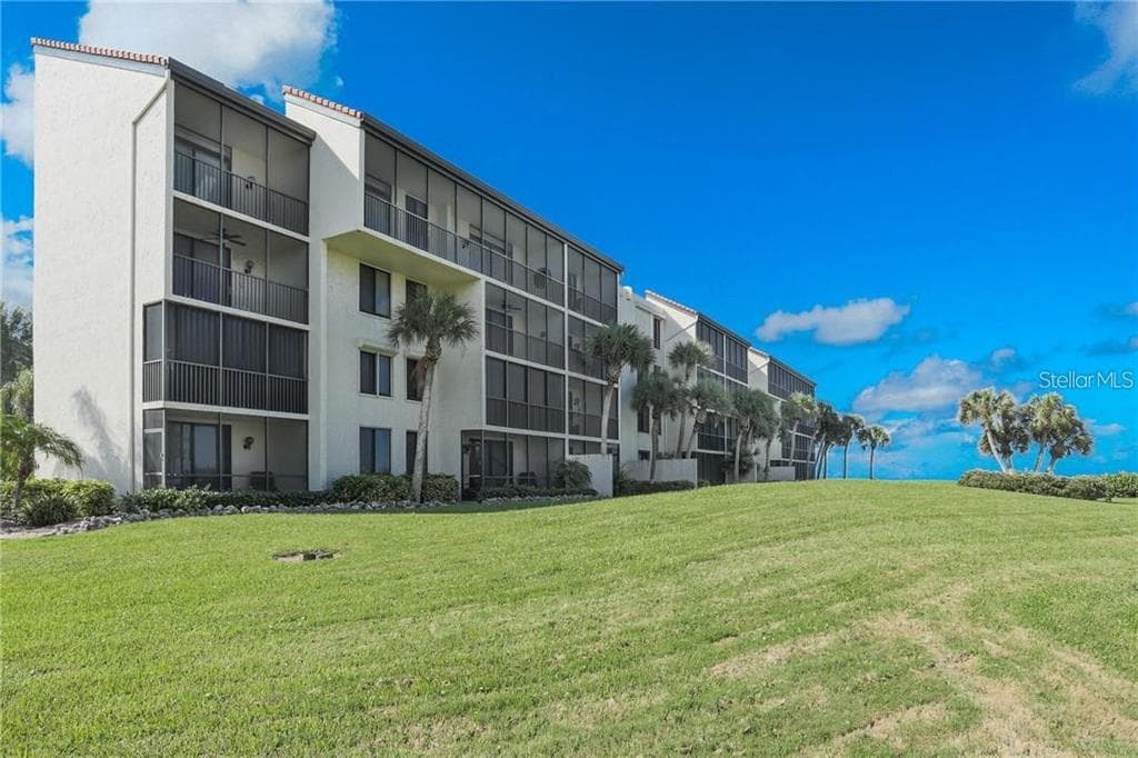 1925 GULF OF MEXICO DRIVE # 309, LONGBOAT KEY, FL 34228