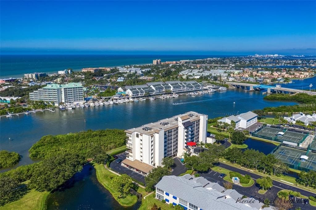 11730 SHIPWATCH DRIVE # 305, LARGO, FL 33774