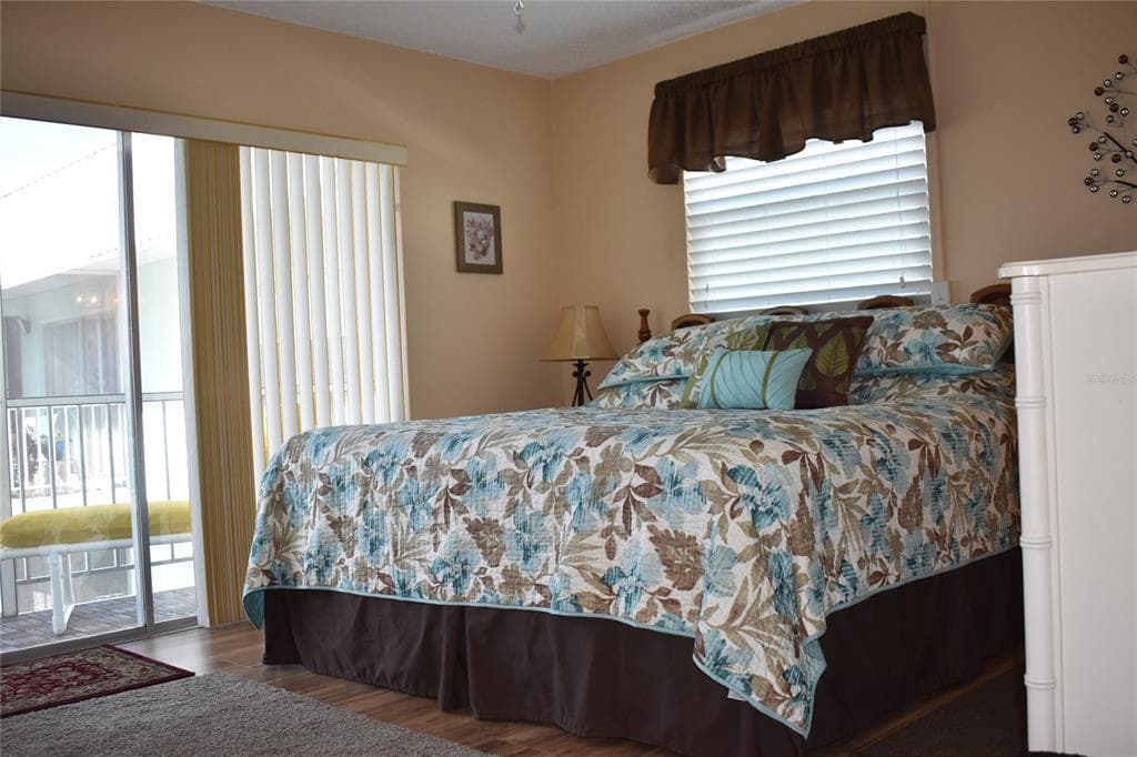 325 N CAUSEWAY # C 304, NEW SMYRNA BEACH, FL 32169