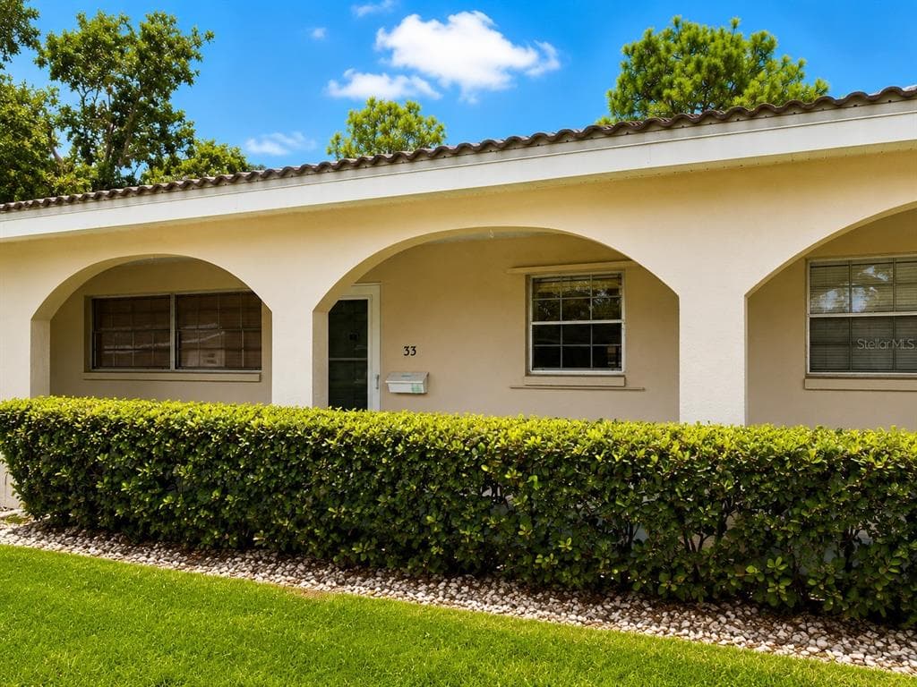 11200 102ND AVENUE # 33, SEMINOLE, FL 33778