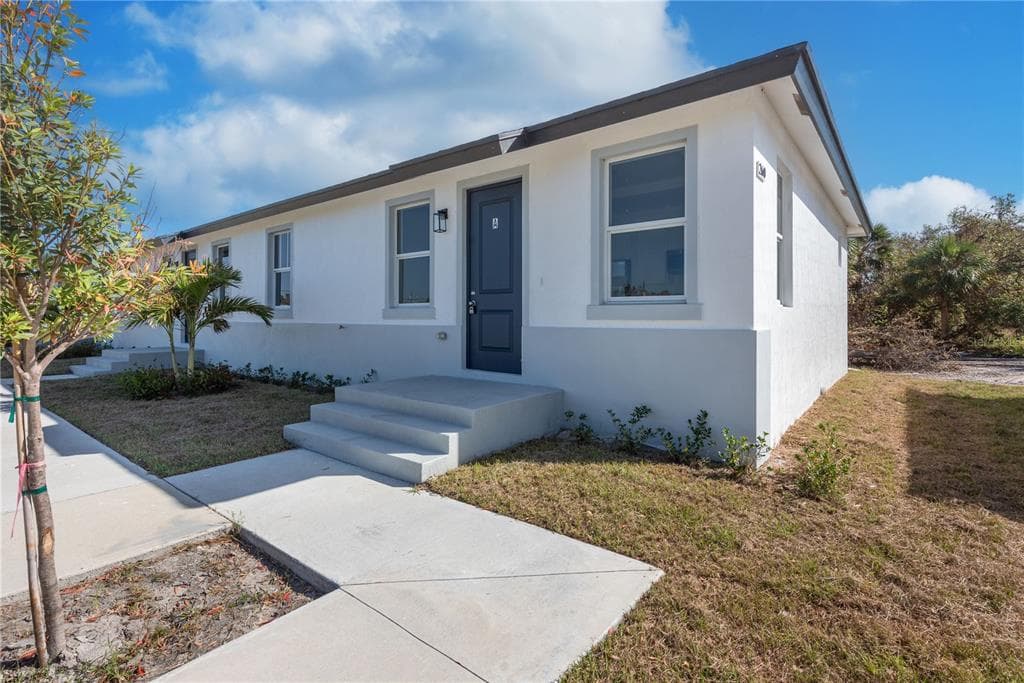 260 ROTONDA BOULEVARD, ROTONDA WEST, FL 33947