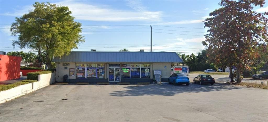19301 NW 2ND AVENUE, MIAMI, FL 33169