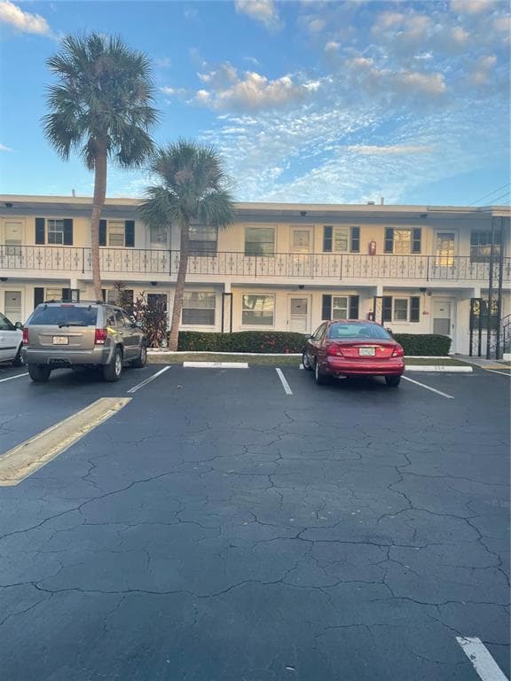14531 WALSINGHAM ROAD # 203, LARGO, FL 33774
