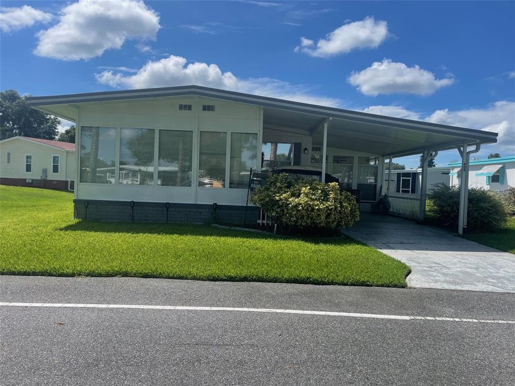 408 HAWTHORNE BOULEVARD, LEESBURG, FL 34748