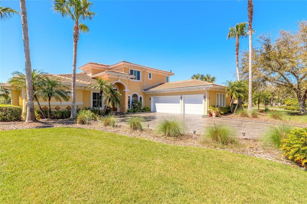 20 PROMENADE AT LIONSPAW, DAYTONA BEACH, FL 32124