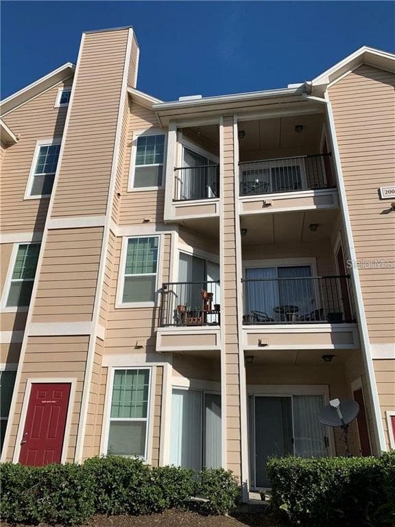 2000 ERVING CIRCLE # 102, OCOEE, FL 34761