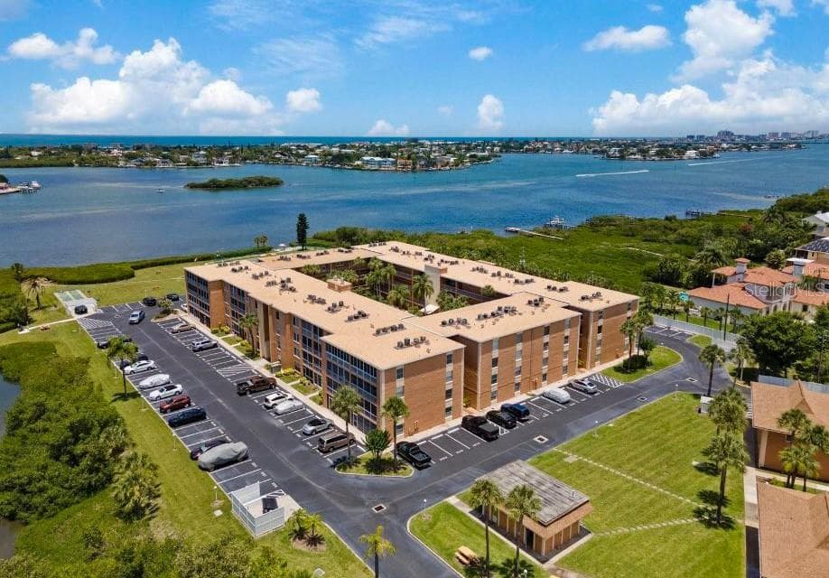 12760 INDIAN ROCKS ROAD # 1030 (Furnished), LARGO, FL 33774