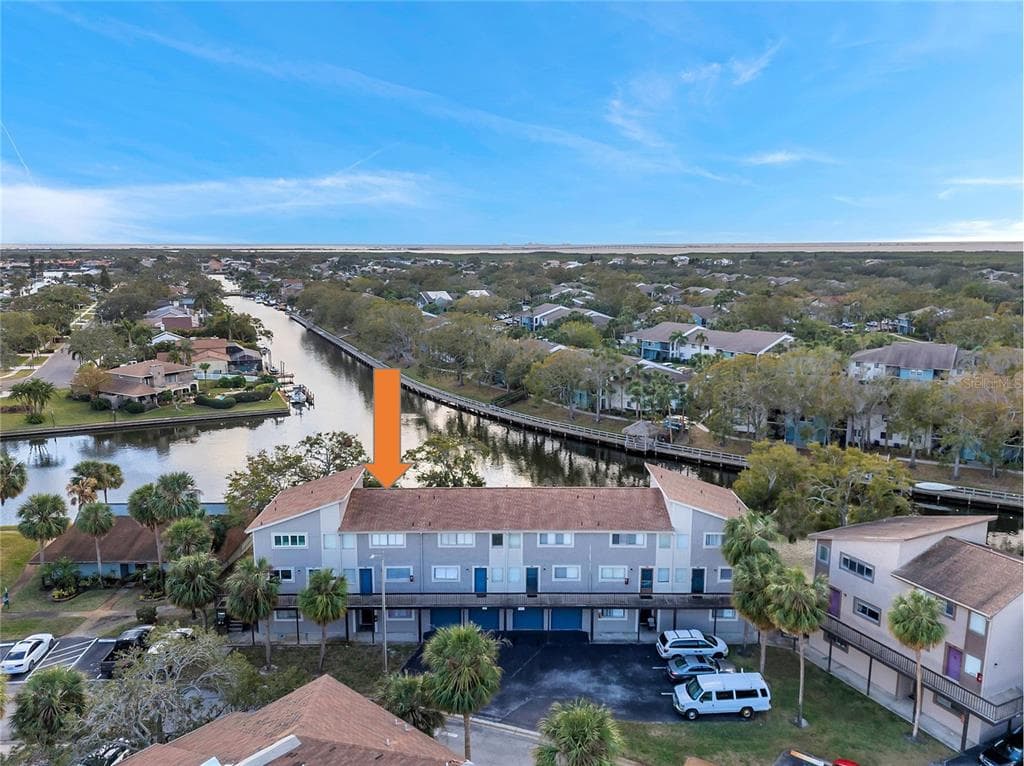 6311 NEWTOWN CIRCLE # 11B2, TAMPA, FL 33615