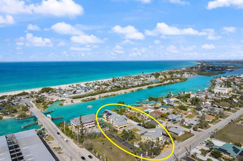 109 BAYSHORE ROAD # 10, NOKOMIS, FL 34275