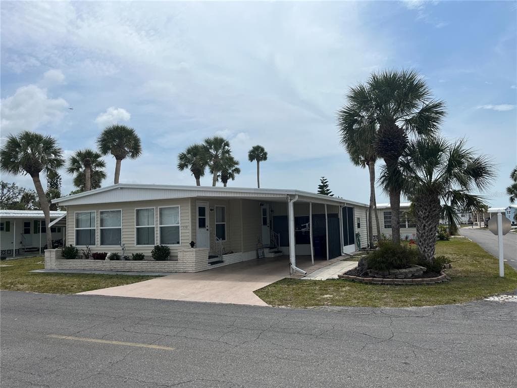 530 VIA VENETO, VENICE, FL 34285