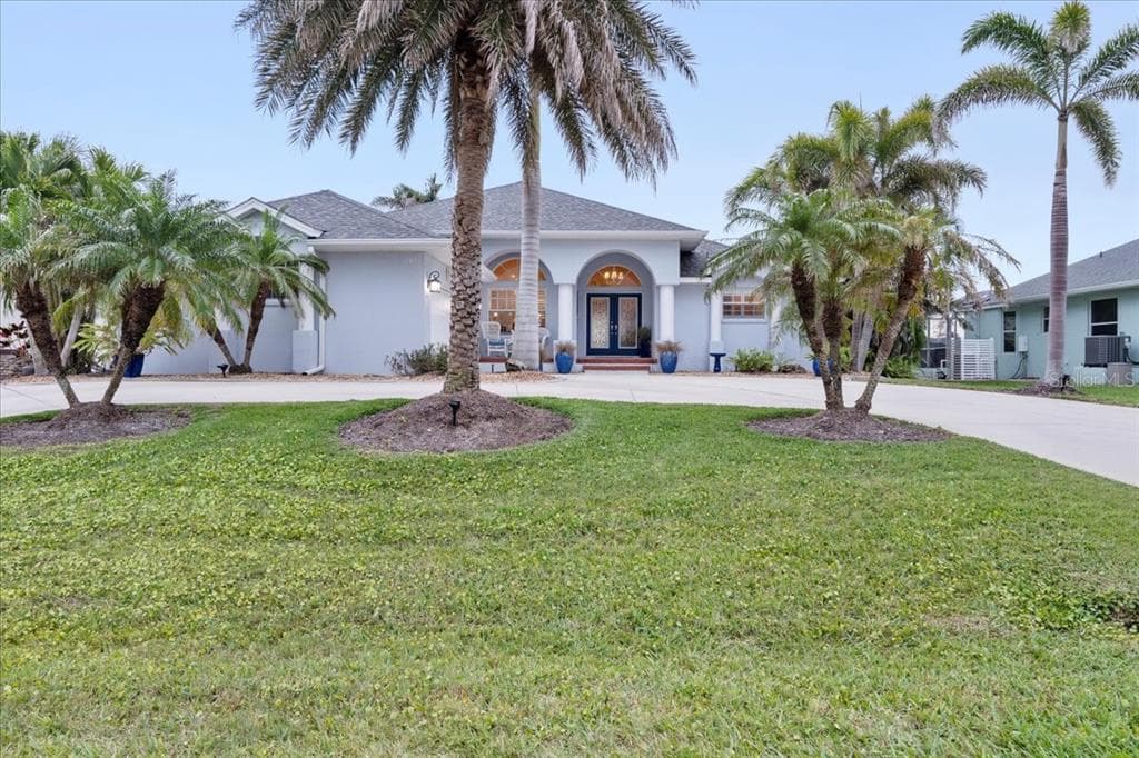 1091 ROTONDA CIRCLE, ROTONDA WEST, FL 33947
