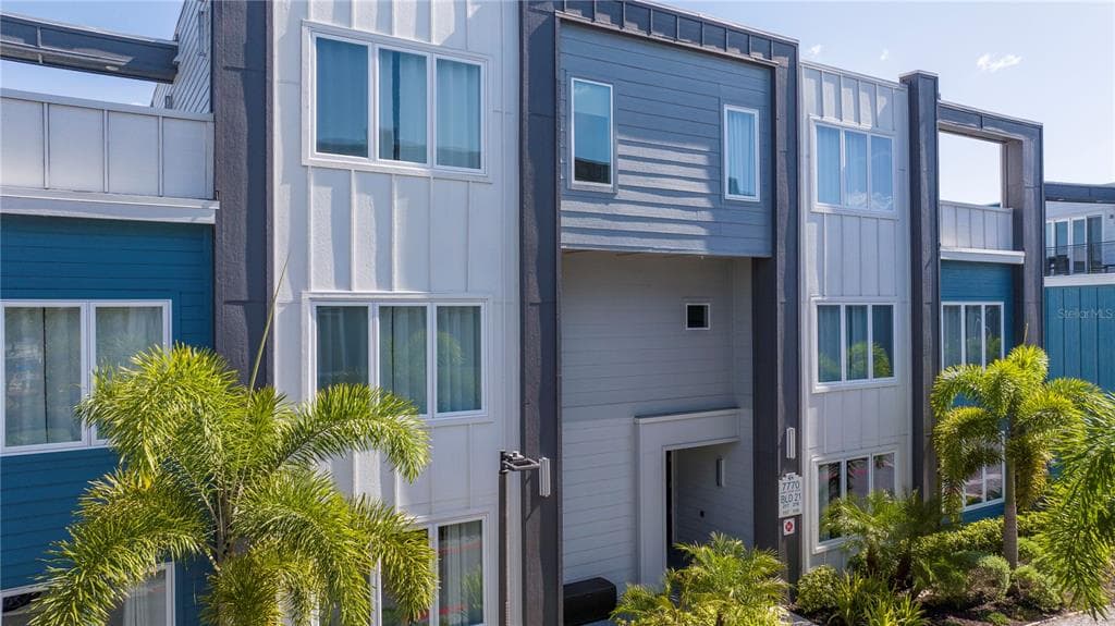 7770 SANDY RIDGE DRIVE # 219, REUNION, FL 34747