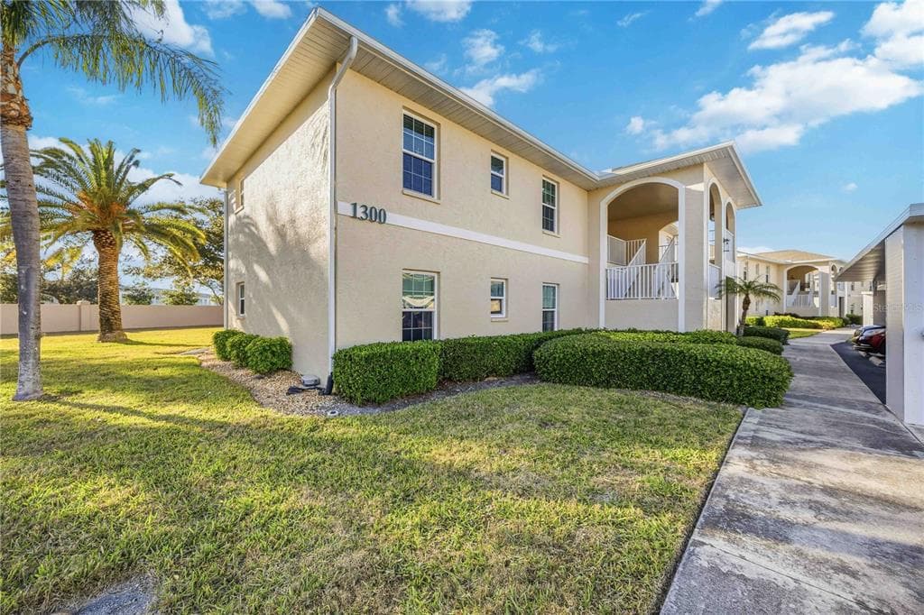 5800 SABAL TRACE DRIVE # 1302, NORTH PORT, FL 34287