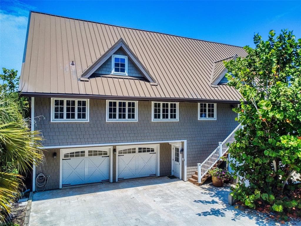 1913 HILL STREET # 1, NEW SMYRNA BEACH, FL 32169