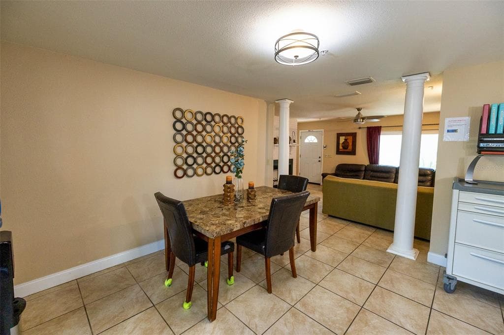 7128 WRENWOOD CIRCLE, TAMPA, FL 33617