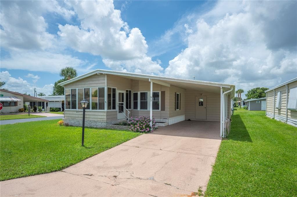 95 PARSON DRIVE, WINTER HAVEN, FL 33884