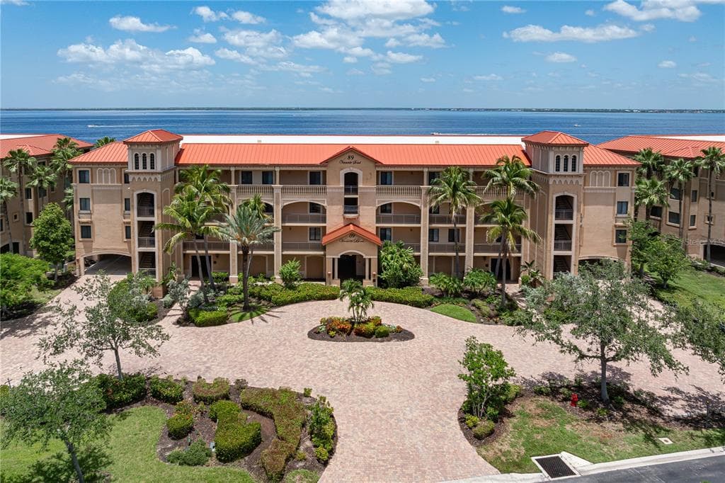 89 VIVANTE BOULEVARD # 8942, PUNTA GORDA, FL 33950