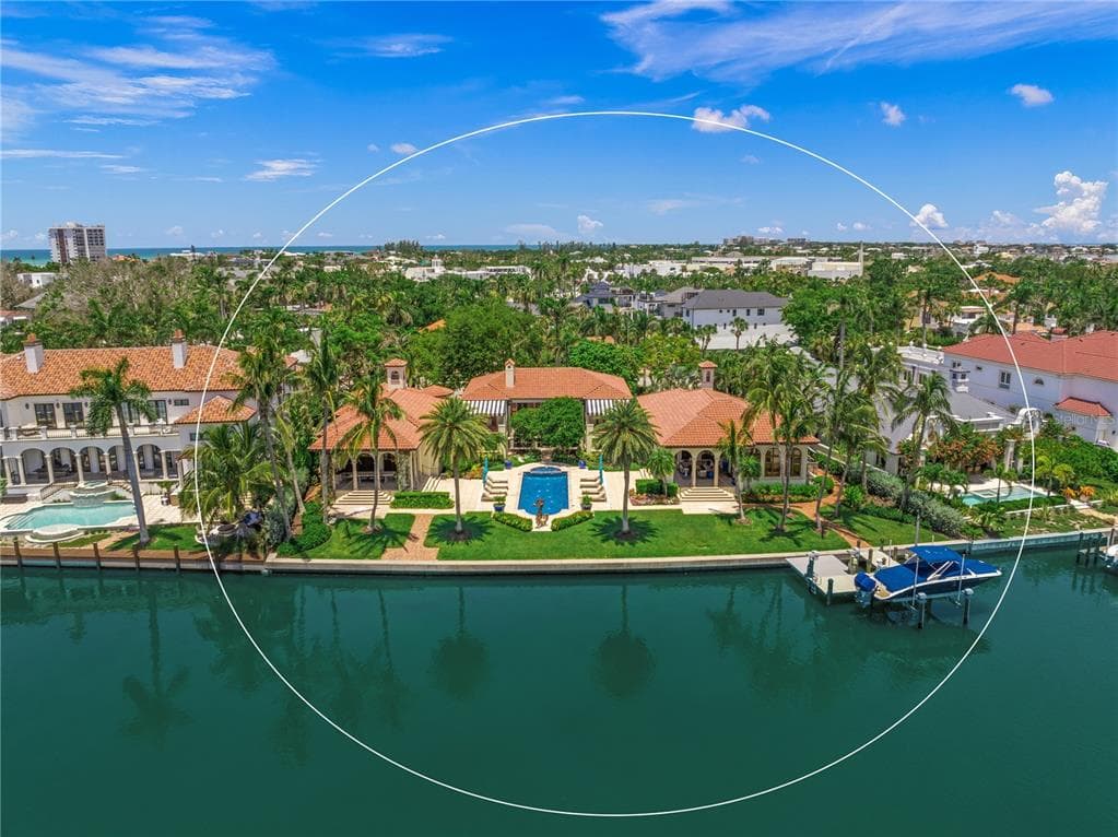 139 S WASHINGTON DRIVE, SARASOTA, FL 34236