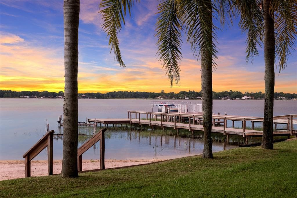 10745 SE SUNSET HARBOR ROAD, SUMMERFIELD, FL 34491