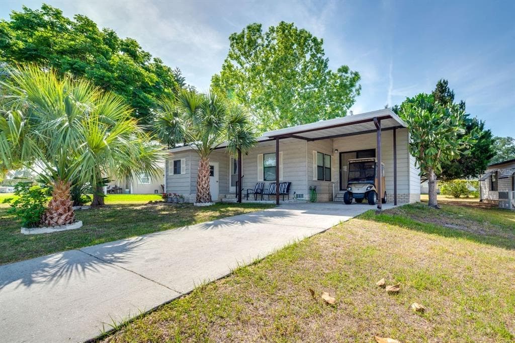 1224 DUSTIN DRIVE, LADY LAKE, FL 32159