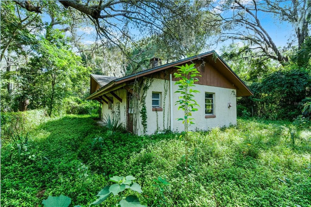 7466 VIVIAN LANE, ORLANDO, FL 32818