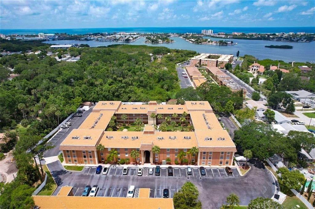 12760 INDIAN ROCKS ROAD # 573, LARGO, FL 33774