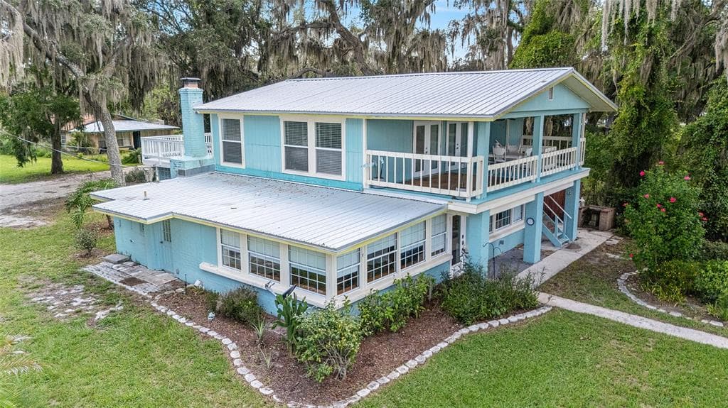 10399 NE 218TH LANE ROAD, FORT MC COY, FL 32134