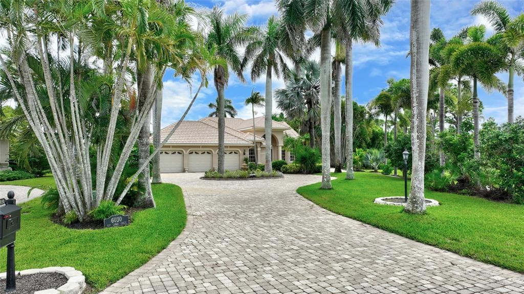 6030 KEY LARGO CIRCLE, PUNTA GORDA, FL 33955