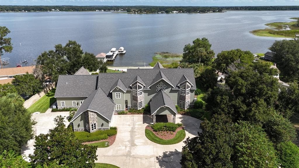 11035 SE SUNSET HARBOR ROAD, SUMMERFIELD, FL 34491