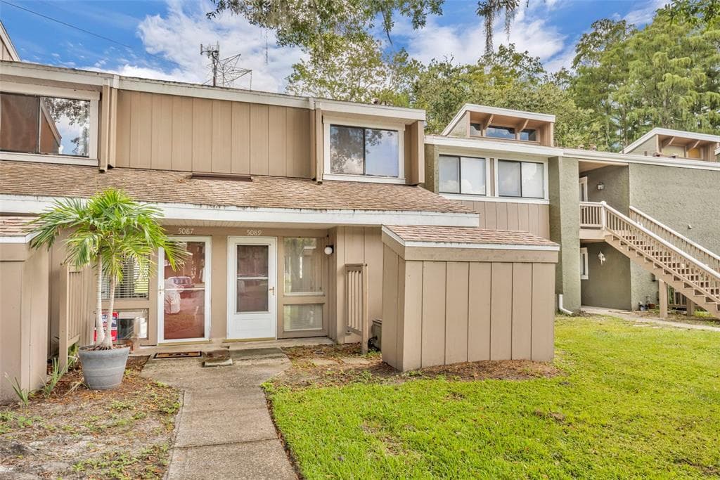5089 EAGLESMERE DRIVE # D09, ORLANDO, FL 32819